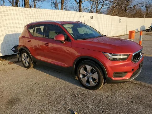 YV4AC2HKXL2210110 2020 2020 Volvo XC40- T4 Momentum 4