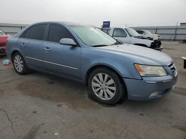 5NPEU46FX9H508666 2009 2009 Hyundai Sonata- SE 4