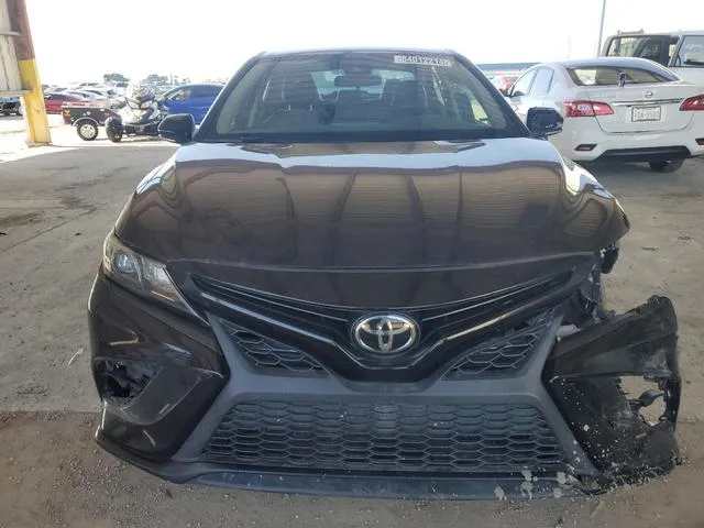 4T1G11AK4NU631931 2022 2022 Toyota Camry- SE 5