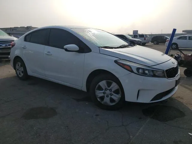 3KPFK4A77JE185213 2018 2018 KIA Forte- LX 4