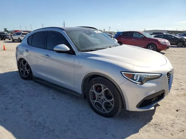 ZASPAKBN3N7D45240 2022 2022 Alfa Romeo Stelvio- TI 4