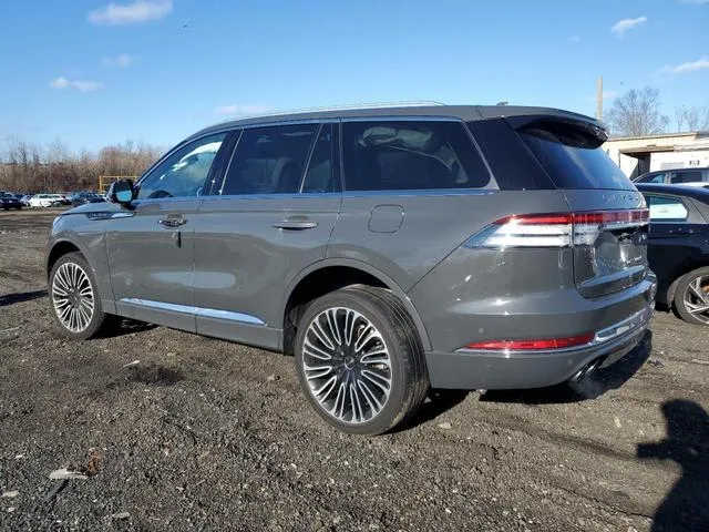 5LM5J9XC7LGL08777 2020 2020 Lincoln Aviator- Black Label 2