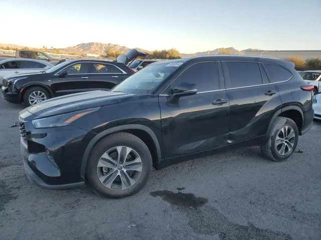 5TDKDRAH0PS038812 2023 2023 Toyota Highlander- L 1