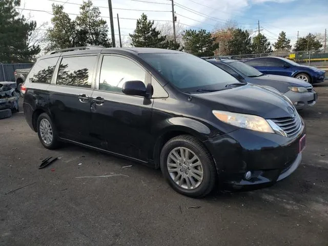 5TDDK3DC7CS043155 2012 2012 Toyota Sienna- Xle 4