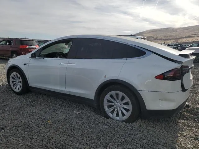 5YJXCDE22LF266441 2020 2020 Tesla MODEL X 2