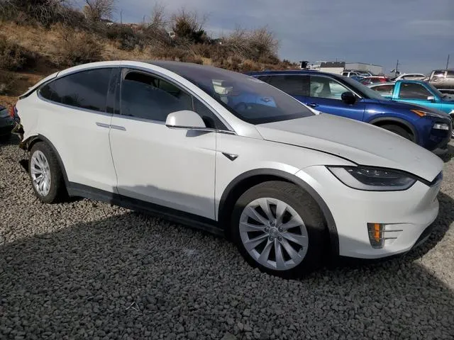 5YJXCDE22LF266441 2020 2020 Tesla MODEL X 4