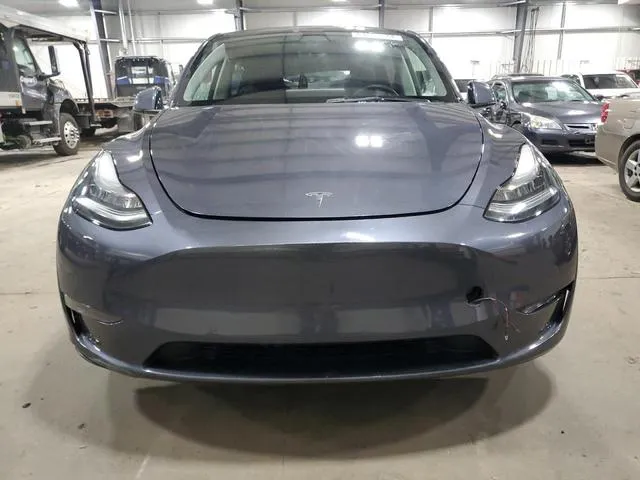 7SAYGDEE7NF383067 2022 2022 Tesla MODEL Y 5