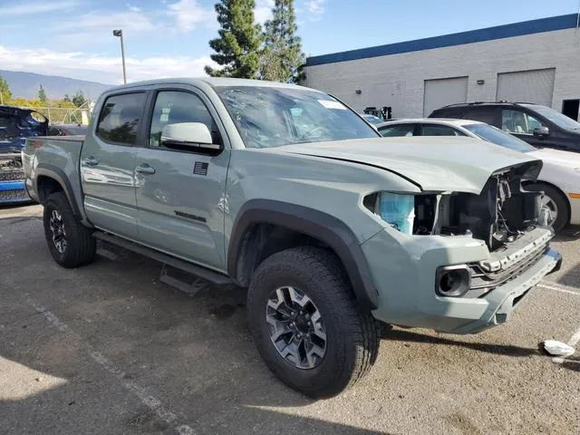 3TYCZ5AN8NT094843 2022 2022 Toyota Tacoma- Double Cab 4