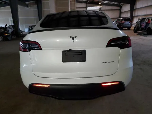 7SAYGAEE4RF127974 2024 2024 Tesla MODEL Y 6