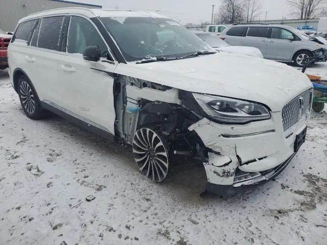 5LM5J7XC6PGL26620 2023 2023 Lincoln Aviator- Reserve 4