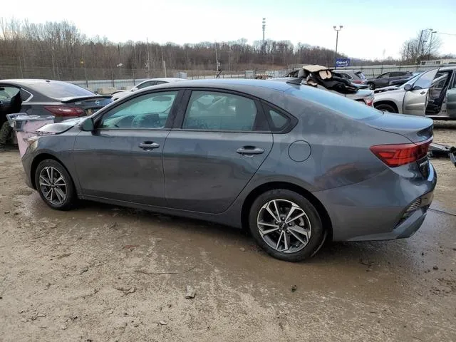 3KPF24AD8PE512359 2023 2023 KIA Forte- LX 2