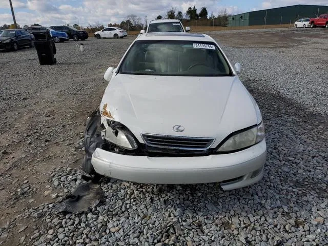 JT8BF28G715111202 2001 2001 Lexus ES- 300 5