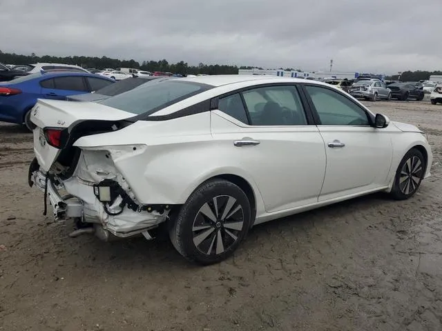 1N4BL4DV6NN415711 2022 2022 Nissan Altima- SV 3