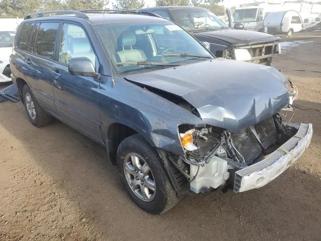 JTEEP21A440055864 2004 2004 Toyota Highlander 4