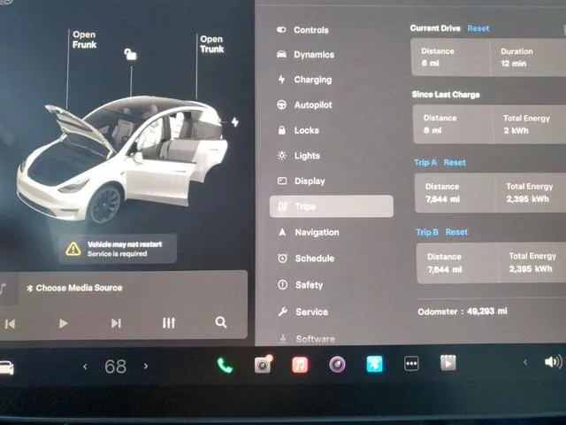 5YJYGDEE1MF213167 2021 2021 Tesla MODEL Y 9