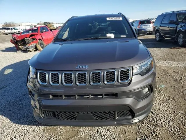 3C4NJDBN5RT132609 2024 2024 Jeep Compass- Latitude 5