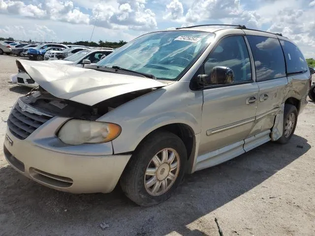 2A8GP54LX6R916753 2006 2006 Chrysler Town and Country- Touring 1