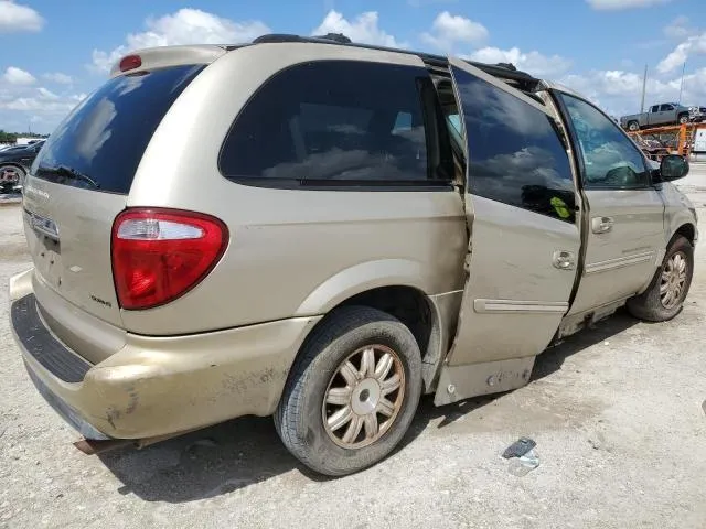 2A8GP54LX6R916753 2006 2006 Chrysler Town and Country- Touring 3