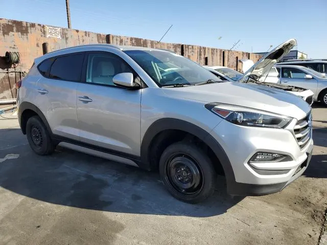 KM8J33A43JU803843 2018 2018 Hyundai Tucson- Sel 4