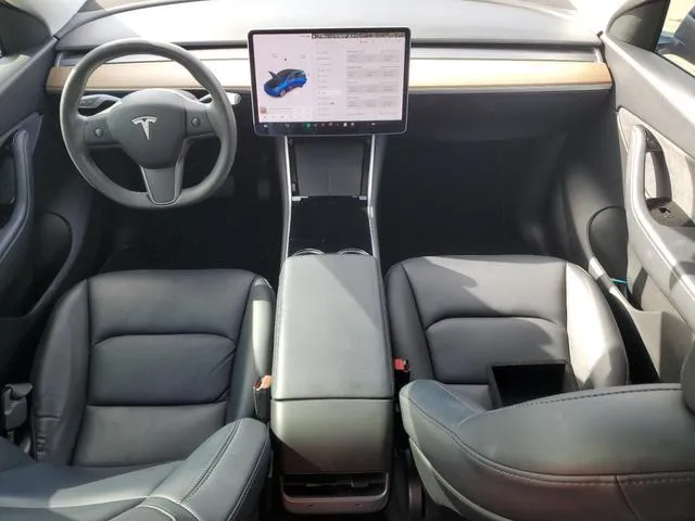 5YJYGDEE9MF066757 2021 2021 Tesla MODEL Y 8