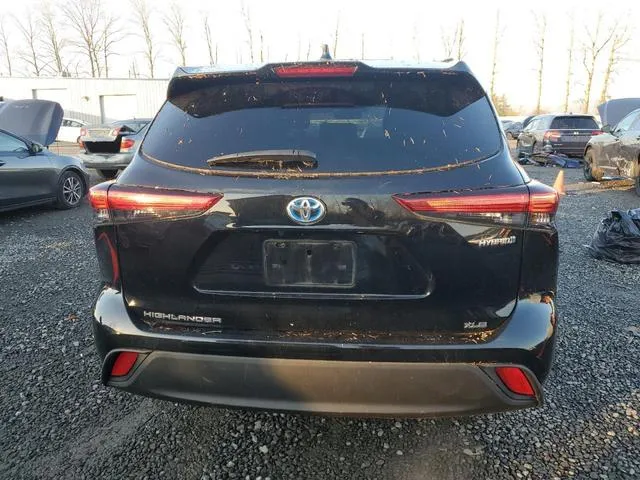 5TDHBRCH1MS516129 2021 2021 Toyota Highlander- Hybrid Xle 6