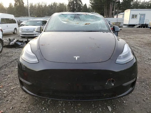 5YJYGDEFXMF276843 2021 2021 Tesla MODEL Y 5