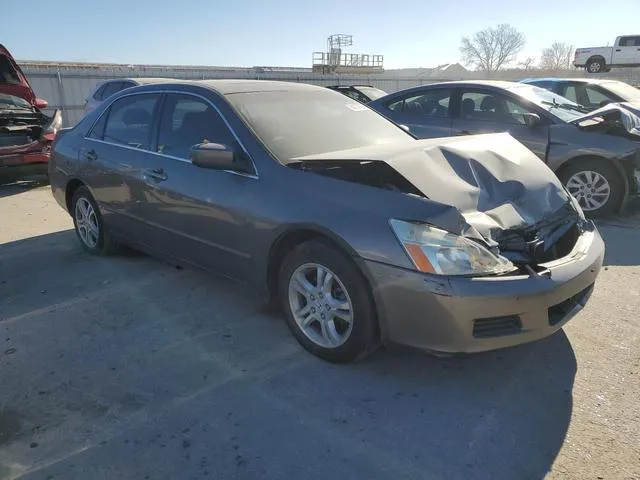 1HGCM56857A082552 2007 2007 Honda Accord- EX 4