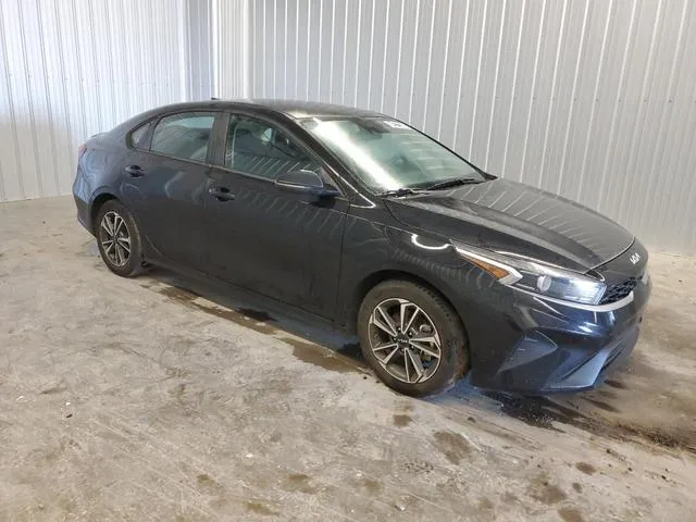 3KPF24AD7PE517584 2023 2023 KIA Forte- LX 4