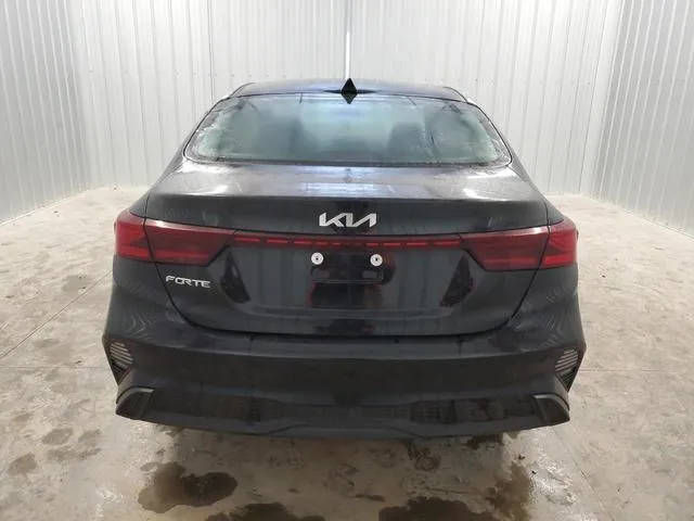 3KPF24AD7PE517584 2023 2023 KIA Forte- LX 6