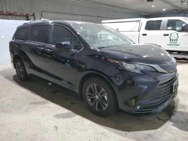 5TDCSKFC3RS112161 2024 2024 Toyota Sienna- Xse 4