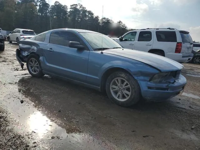 1ZVFT80N755156698 2005 2005 Ford Mustang 4