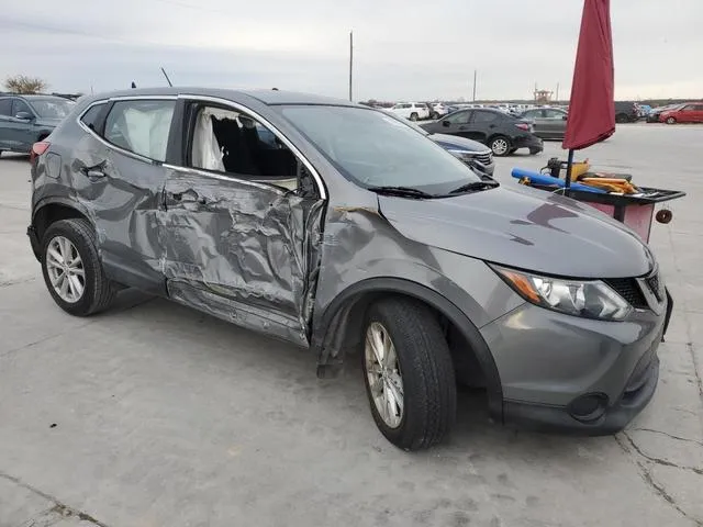 JN1BJ1CP2JW182807 2018 2018 Nissan Rogue- S 4