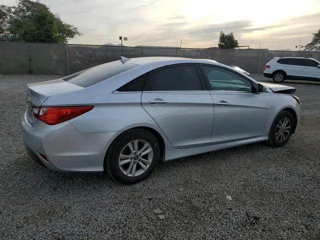 5NPEB4AC0EH839799 2014 2014 Hyundai Sonata- Gls 3