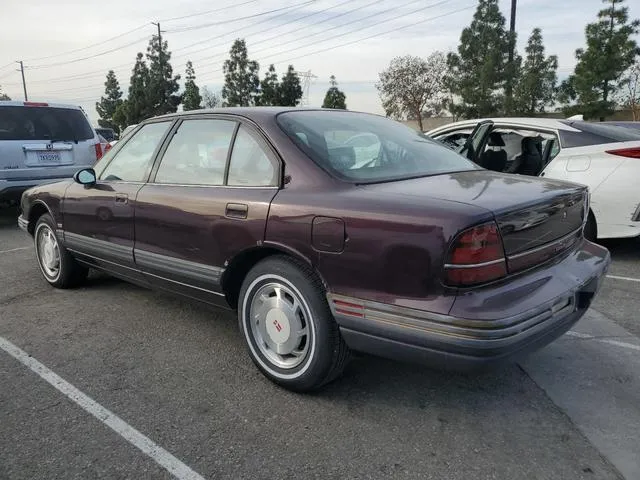 1G3HN52K9S4836711 1995 1995 Oldsmobile 88- Royale 2