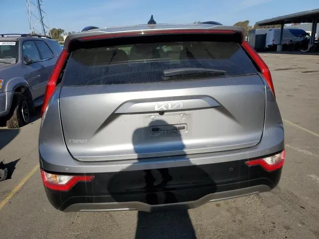 KNDCR3L18P5029106 2023 2023 KIA Niro- Wind 6