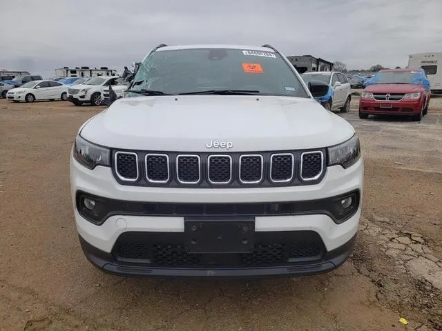 3C4NJDBN1RT585965 2024 2024 Jeep Compass- Latitude 5