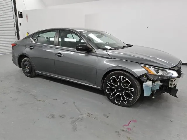 1N4BL4CV7LC235387 2020 2020 Nissan Altima- SR 4