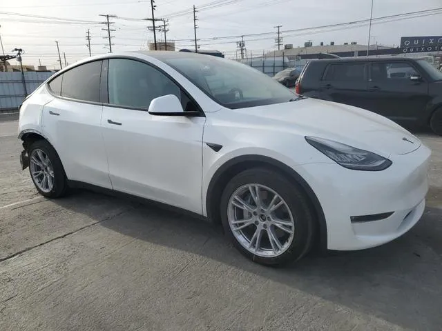 5YJYGDEE0MF070034 2021 2021 Tesla MODEL Y 4