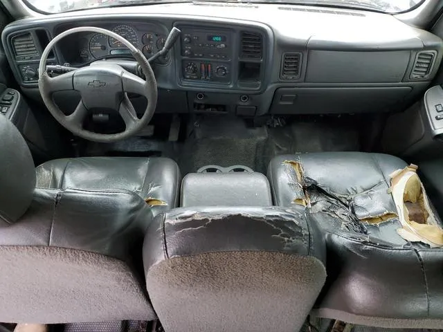 1GBJC33U06F226786 2006 2006 Chevrolet Silverado- C3500 8