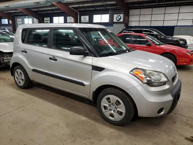 KNDJT2A13B7716643 2011 2011 KIA Soul 4