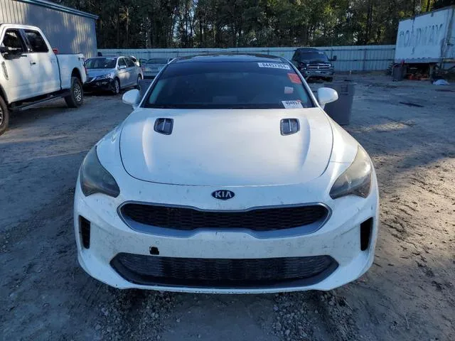 KNAE25LA8J6011454 2018 2018 KIA Stinger- Premium 5