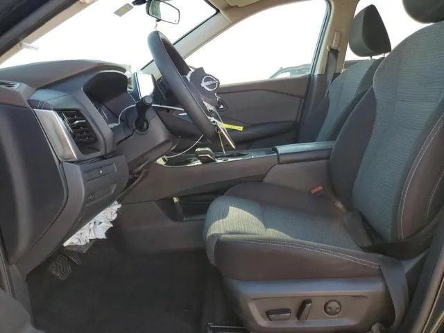 5N1BT3BA2PC688112 2023 2023 Nissan Rogue- SV 7