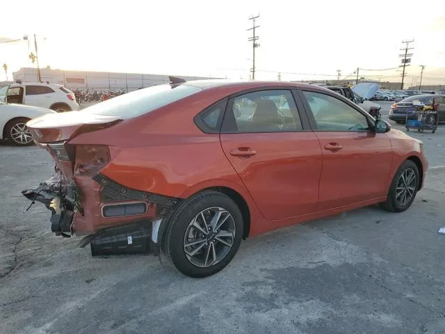 3KPF24AD7RE727623 2024 2024 KIA Forte- LX 3