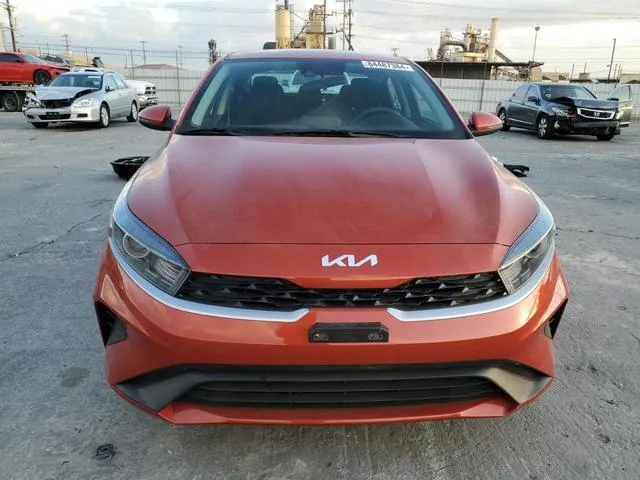 3KPF24AD7RE727623 2024 2024 KIA Forte- LX 5