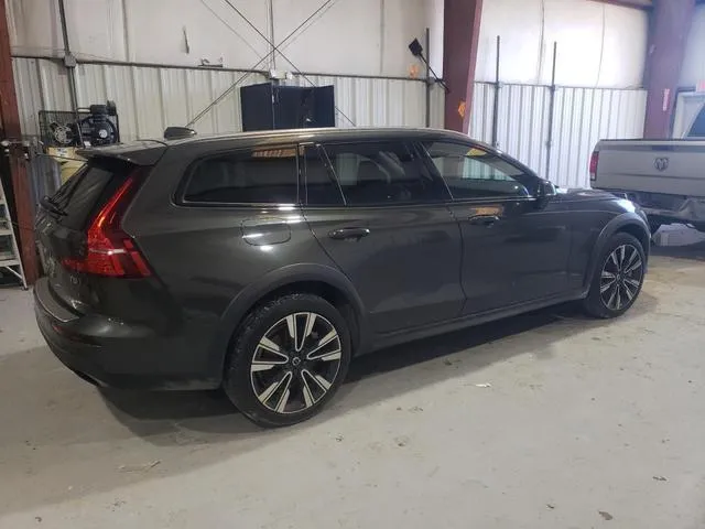 YV4102WK3L1037712 2020 2020 Volvo V60- T5 Momentum 3