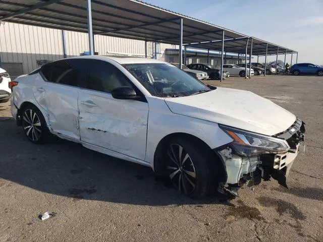 1N4BL4CV6LN310598 2020 2020 Nissan Altima- SR 4