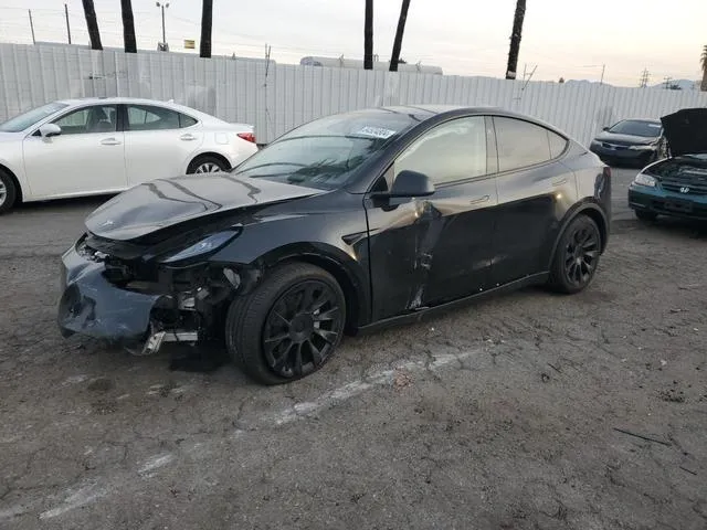 7SAYGDED8RF094440 2024 2024 Tesla MODEL Y 1