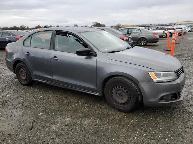 3VW2K7AJ1EM391339 2014 2014 Volkswagen Jetta- Base 4