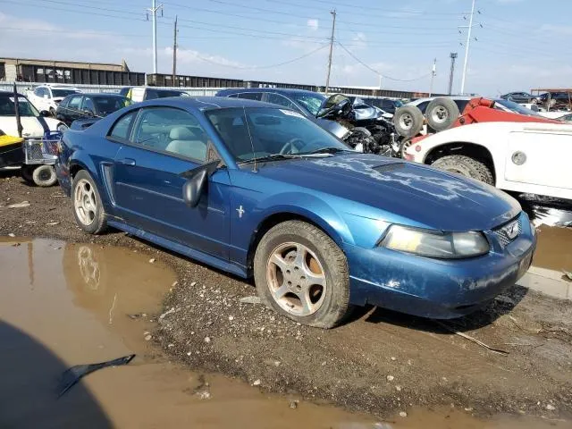 1FAFP4046YF205269 2000 2000 Ford Mustang 4