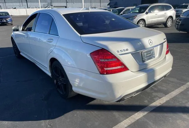 WDDNG9EB2DA535448 2013 2013 Mercedes-Benz S-Class- 550 4Matic 3